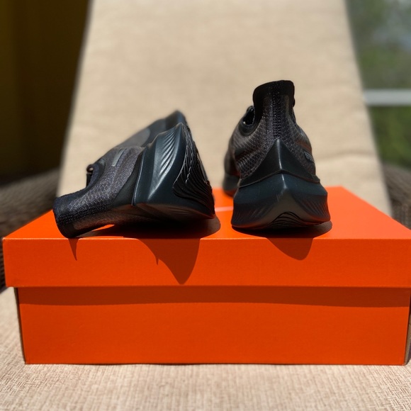 NWT Nike Zoom Gravity - Picture 3 of 7